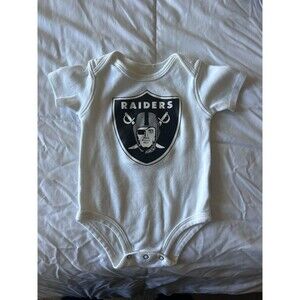 Las Vegas Raiders Infant One Piece Bodysuit NFL  White 3-6M